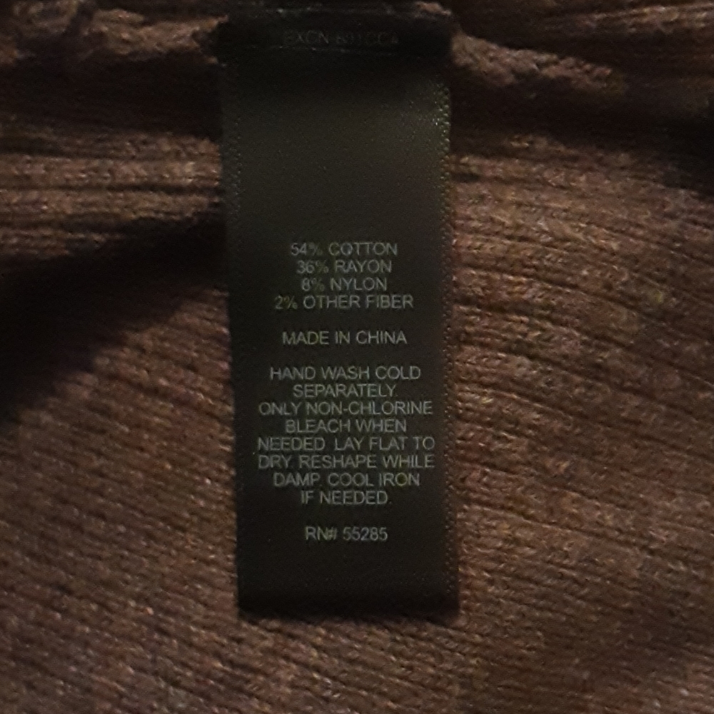 Express Sweater - Picture 8 of 9